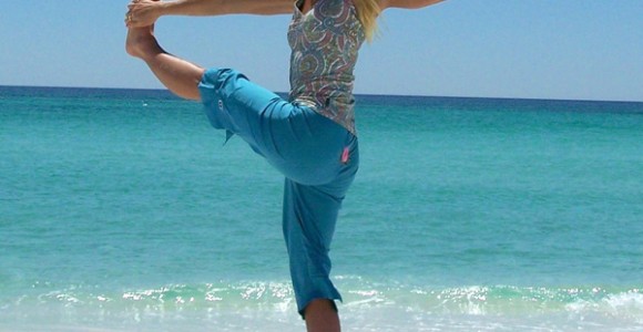 Beach_yoga_Balance_11